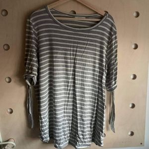 Striped tie sleeve tee